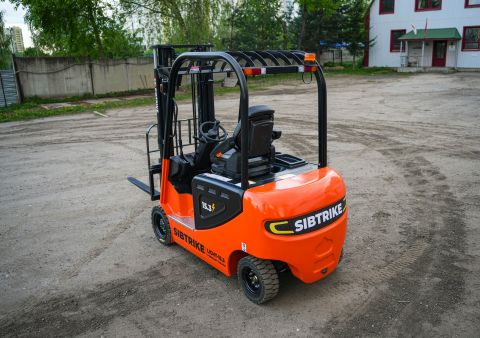 Вилочный погрузчик Sibtrike SF4 Light 20.3LA 2000 кг