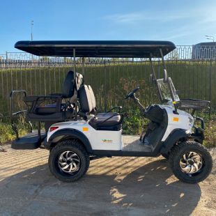 Гольфкар GreenCamel Linhai A22L (2+2, 3950W AC, R14 литые) LUX lifted